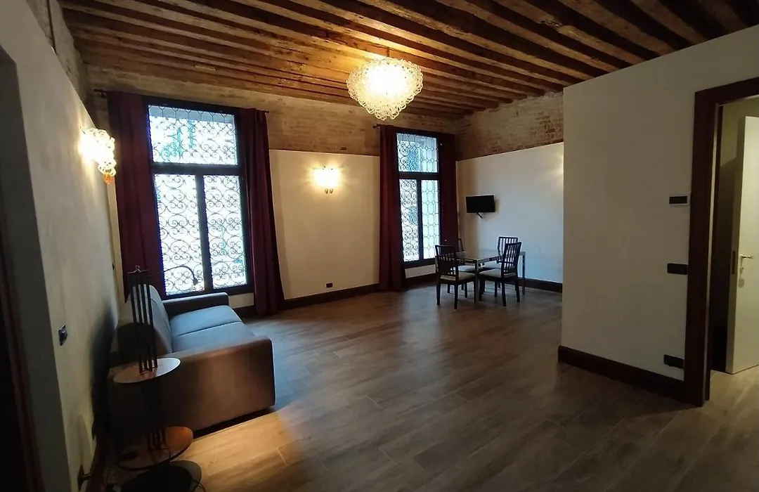 Gradenigo Apartments 767-1